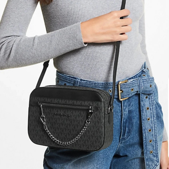 Michael Kors Jet Set Logo Rectangle Crossbody‎ - Picture 11 of 13